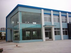 工廠(chǎng)玻璃幕墻工程